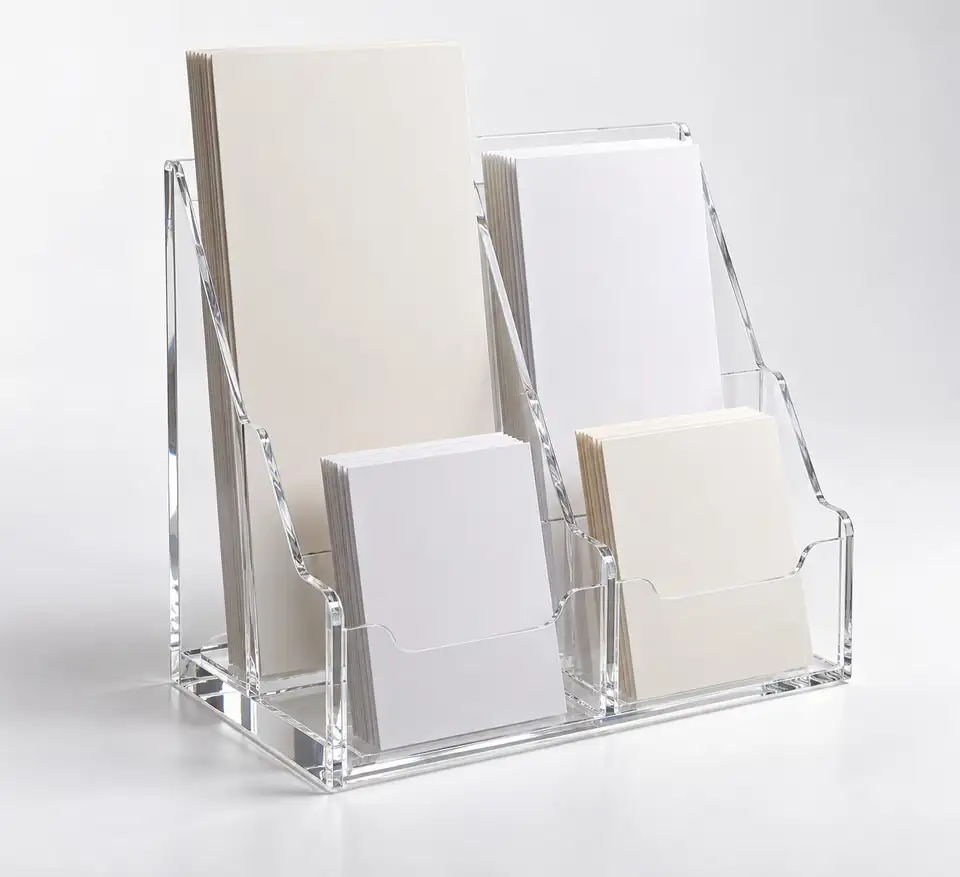 Exhibidor en acrílico fabricado por Innovacryl